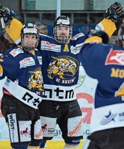 Können die Holenstein-Brüder Manuel (links) und Damian im Playoff-Final gegen Dürnten wieder gemeinsam jubeln? (Bild: Archiv/ys)