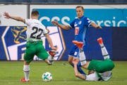 Marco Aratore gelang in Luzern kein Treffer. (Bild: ALEXANDRA WEY (KEYSTONE))