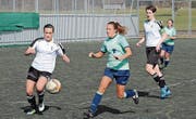 Das Tor von Nadja Beerli, zweite von links, genügte nicht, um Appenzell aus dem Cup zu eliminieren. (Bild: Beat Lanzendorfer)