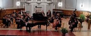 In der evangelischen Kirche in Nesslau fand ein hochkarätiges Konzert mit jungen Solisten und Il Mosaico statt. (Bild: PD)