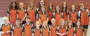 Am Flöserfisch-Wettkampf stellte der SK Widnau ein grosses Team: (hinten v. l.) Adriana Azzarone, Laura Kobler, Leonie Halter, Valerie Graf, Jeanine Scheiwiler, Eva Di Bartolomeo, Sara Buresch, Felix Weiss; (Mitte v. l.) Riana Waldburger, Eleni Kuster; (vorne v. l.) Aleksandr Music, Dylan Baumann, Andri Halter, Florina Wohlgensinger, Jasmin Weiss, Vivienne Feuz, Ladina Wohlgensinger, Sarina Scherrer und Enya Buschor. (Bild: pd)