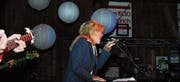 Sarah Maria Bürgin bei ihrem «Heimkommen-Auftritt» am Samstag in Lichtensteig. (Bild: Michael Hug)