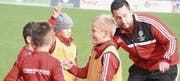 Das Ziel ist der Sieg – der Weg auch die Fairness: neben den fussballerischen Fähigkeiten wurde auch mannschaftsübergreifend der Teamgeist gefördert. (Bilder: David Metzger)