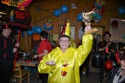 Astrid Schmidli im gelben Fasnachtsgewand der Schnoderguge. (Bild: PD)
