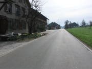 Der Sachschaden am Kandelaber beträgt 10'000 Franken. (Bild: Kapo SG)