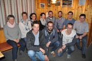 Setzten und setzen sich für Nesslau Tourismus ein: (hinten von links) Rösli Zwingli, Heidi Aerne, Manuela Schell, Olivia Hug, Oliver Schmid (neuer Präsident), Sandro Schmid, Pascal Winteler und Bruno Bleiker, (vorne von links) Michael Louis, Ralf Habegger und Patrick Schmid. (Bild: Sabine Schmid)