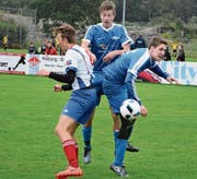 Gastgeber Rüthi (blau) – hier gegen Abtwil-Engelburg – musste mit dem zehnten und letzten Platz vorliebnehmen. (Bilder: Yves Solenthaler)