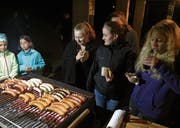 Unter freiem Himmel Filme gucken und Grillsachen schnabulieren (Bild: PD)