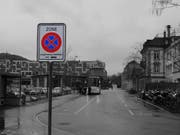 Ein- und aussteigen erlaubt - aber nur für Cars und Busse. (Bild: Stapo SG)