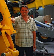 René Bürgler: «Kaum haben wir eine neue Maschinen-Generation am Markt, entwickeln wir die nächste.» (Bild: Samuel Tanner)