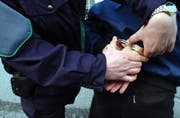 Die mutmasslichen Täter konnten festgenommen werden. (Bild: Archiv/Susann Basler (Symbolbild))
