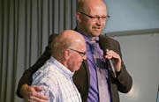 Der Gründer und der amtierende Gesamtleiter der jubilierenden Freien Christengemeinde Flawil. (Bild: pd)