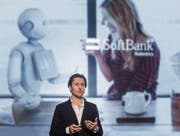 Christoph Auer-Welsbach von IBM malt eine Zukunft aus, in der intelligente Maschinen zum Alltag gehören. (Bild: Michel Canonica)