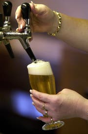 An der Olma fliesst auch Bier in rauen Mengen. (Bild: WALTER BIERI (KEYSTONE))