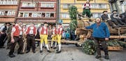 Im neuen Film von Thomas Rickenmann wird s’Bloch durch das halbe Appenzellerland gezogen. (Bild: Outnow)