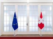 Die EU-Kommission änderte im Dezember im letzten Moment ihre Meinung und anerkannte die Schweizer Börsen-Regeln nur befristet. (Bild: Keystone/PETER KLAUNZER)
