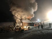 Der Dachstock des Hauses brannte. (Bild: Kapo AR)
