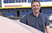 Marcel Anliker ist ein Genusstrinker. Am liebsten trinkt er Weizenbier. (Bild: Susi Miara)