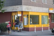 Eine der von der Schliessung bedrohten Poststellen: St.Gallen-Winkeln. (Bild: Ralph Ribi)