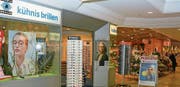 Die Kühnis Brillen & Optik AG heisst ab heute Kühnis Optik AG. Funktioniert alles wie geplant, zieht das Optik-Fachgeschäft Ende 2019 aus dem Rhydorf-Center aus. (Bild: Kurt Latzer)