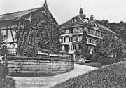 Das «Nest» an der Verzweigung Obere Bernegg- und Neststrasse in den 1930er-Jahren. Vorne der Saal, hinten das Restaurant und die Pension.