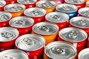Während der Fastenzeit bleiben Dosen mit Energy- und Softdrinks ungeöffnet. (Bild: Fotolia)