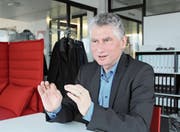 «Das Hobby, Filme zu machen, ist eine Leidenschaft, die mir bis heute geblieben ist», sagt Walter Bachmann. (Bild: Tim Frei)