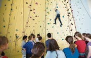 Deutlich mehr Besucher sind diesen Frühling in die Wände der Kletterhalle St. Gallen gestiegen als noch im vergangenen Frühjahr. (Archivbild: Urs Jaudas)
