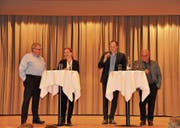 Sprachen gemeinsam über die Hotellerie (von links): Christian Laesser, Claudia Oberhofer, Michael Müller und Rolf Züllig. (Bild: Sabine Schmid)