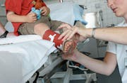 Das Pflegepersonal gehört zu den Mitarbeitergruppen, bei denen Teilzeitarbeit bereits weit verbreitet ist. (Bild: Archiv TZ)
