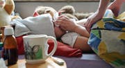 Nur bei Kleinkindern und den 5- bis 14-Jährigen steigt die Zahl der neu an Grippe Erkrankten noch. (Bild: Nana Do Carmo)