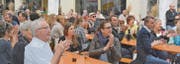 Das Publikum war von den Auftritten der Altstätter Kadettenmusik, der Jugendmusik und der Rockband der Musikschule Oberrheintal begeistert. (Bilder: Kurt Latzer)