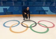 Glücksgefühle bei Tobias Wehrli beim Betreten des Olympischen Eises. Der grösste Wunsch ist somit bereits in Erfüllung gegangen. (Bild: PD)