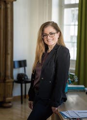 Seit 1. Januar amtet Maria Pappa als neue Baudirektorin. Die 46-Jährige sieht ihre wichtigste Aufgabe darin, den Anliegen der Bevölkerung Gehör zu schenken. (Bild: Michel Canonica)