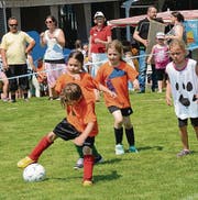 «Schüeli» in Oberuzwil: Schülerturnier und Dorffest. (Bild: Christine Gregorin)