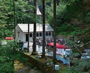 Das restaurierte Bethaus in der Lourdesgrotte Libingen, das in diesen Wochen häufig für Trauungen benutzt wird. (Bild: Beatrice Bollhalder)