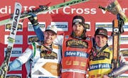 Podest des ersten Schweden-Rennens (v. l.): Marc Bischofberger, Alex Fiva und Jean-Fréderic Chapuis liegen auch im Gesamtweltcup an der Spitze. (Bild: Swiss Ski)