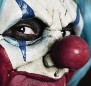 Haben leicht lachen, erschrecken aber alle Leute: Horror-Clowns erlauben sich perfide Spässe. (Bild: Fotolia)