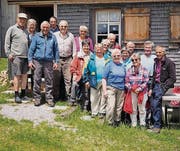 Zwischendurch schalteten die Wanderer kleine Pausen ein. (Bild: pd)