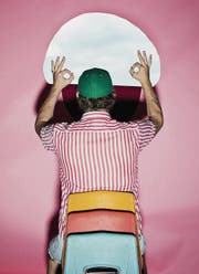 Justin Vernon alias Bon Iver ist ein Musiker der schüchternen Sorte und ein Langsamarbeiter. Für sein neues Werk hat der US-Amerikaner gleich fünf Jahre benötigt. (Bild: Cameron Wittig, Crystal Quinn)