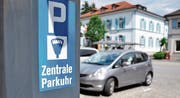 Eine halbe Stunde Gratisparkieren soll das Geschäft ankurbeln. (Bild: Elias Eggenberger)