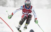 Luca Aerni lag nach dem ersten Lauf lediglich auf dem 13. Rang. Danach holte er mit einer starken Leistung auf. (Bild: Kimmo Brandt/EPA)