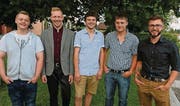 Die fünf besten Absolventen: Cédric Sturzenegger, Dominik Bünter, Joël Stieger, Andreas Aerne und Julien Claudio Kruijsen. (Bild: pd)