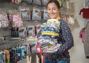 Die Auswahl in Rosemarie Dütschlers Stoffwindel-Laden in Kreuzlingen ist sehr gross. (Bild: Reto Martin)
