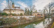 Steht seit Jahren leer: Schloss Luxburg in Egnach. Es gehörte einst den Grafen von Luxburg. (Bild: Reto Martin)