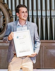 Der Dussnanger Simon Vogel hat sein Bachelorstudium mit dem Prädikat summa cum laude, was so viel wie «mit höchstem Lob» bedeutet, abgeschlossen. (Bild: PD)