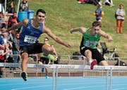 Luca Marticke (rechts) gewann über 400 m Hürden die Silbermedaille. Seine 53,23 Sekunden bedeuteten Thurgauer Rekord. (Bild: Jörg Oegerli)