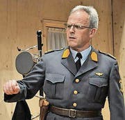 Kurt Koch spielt Polizist. (Bild: pd)