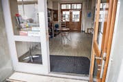 Am Bahnhof Islikon können weiterhin Billette und Abonnemente für den öffentlichen Verkehr gekauft werden. (Bild: Reto Martin)