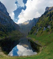 Blick auf den Fälensee in Richtung Ruhesitz am Abend. (Bild: Angelika Ebneter)
